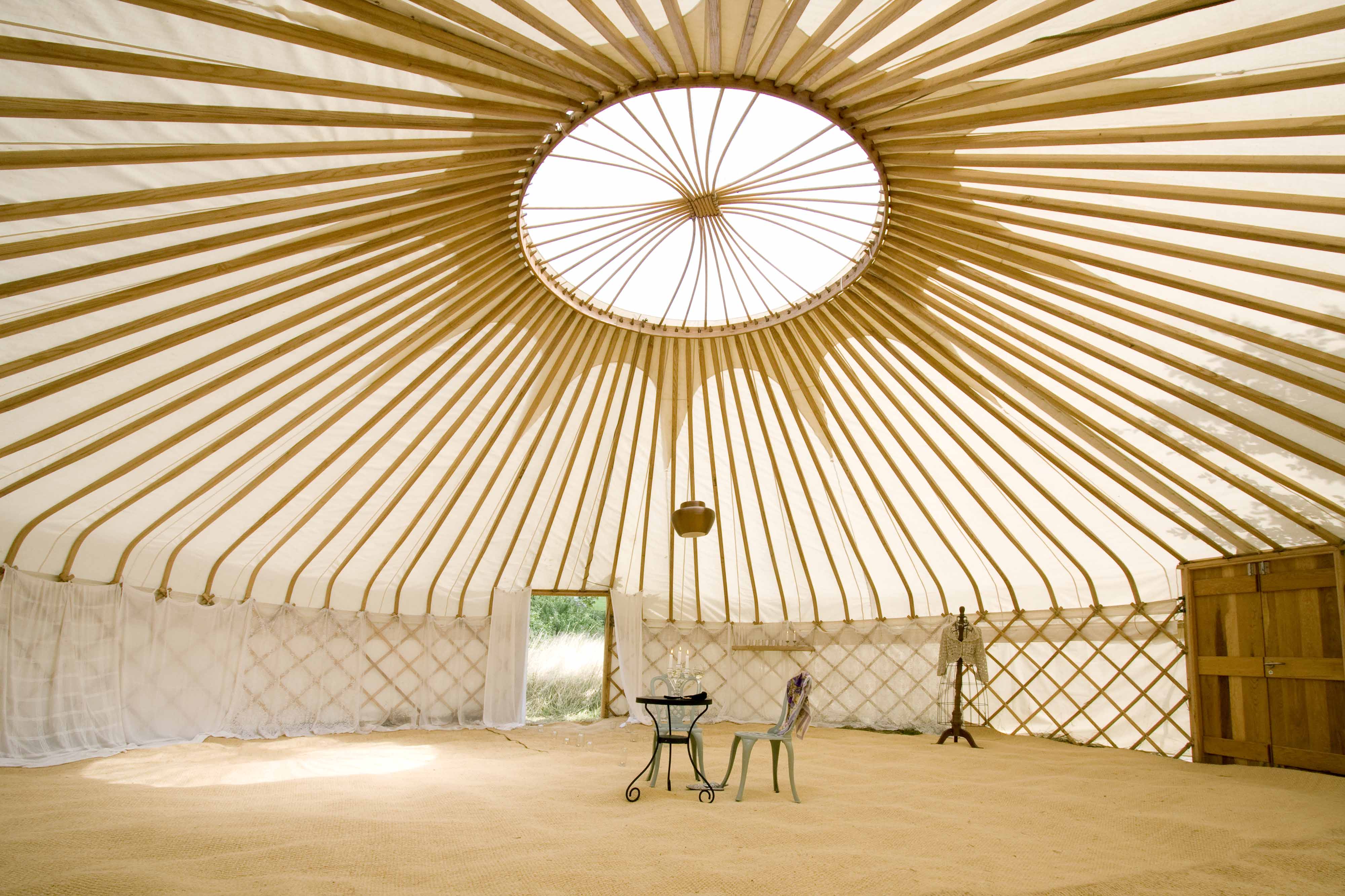 33ft - Party-wedding space